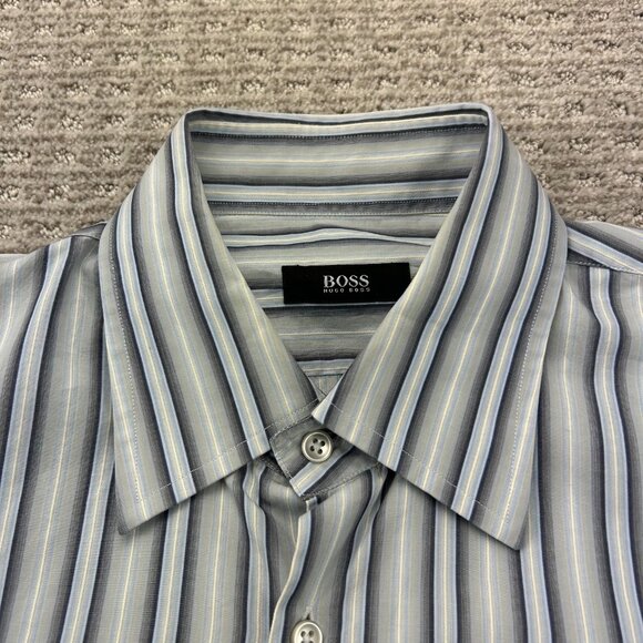 Hugo Boss Button Up Shirt Men Size 43 / 17 Blue Gray Striped Long Sleeve Preppy - Picture 3 of 6